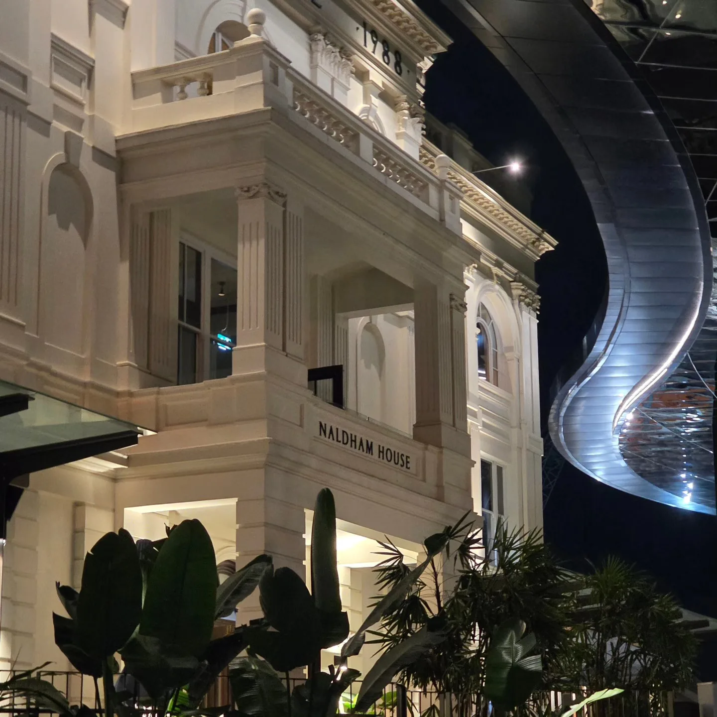 Last call, Brisbane CBD.