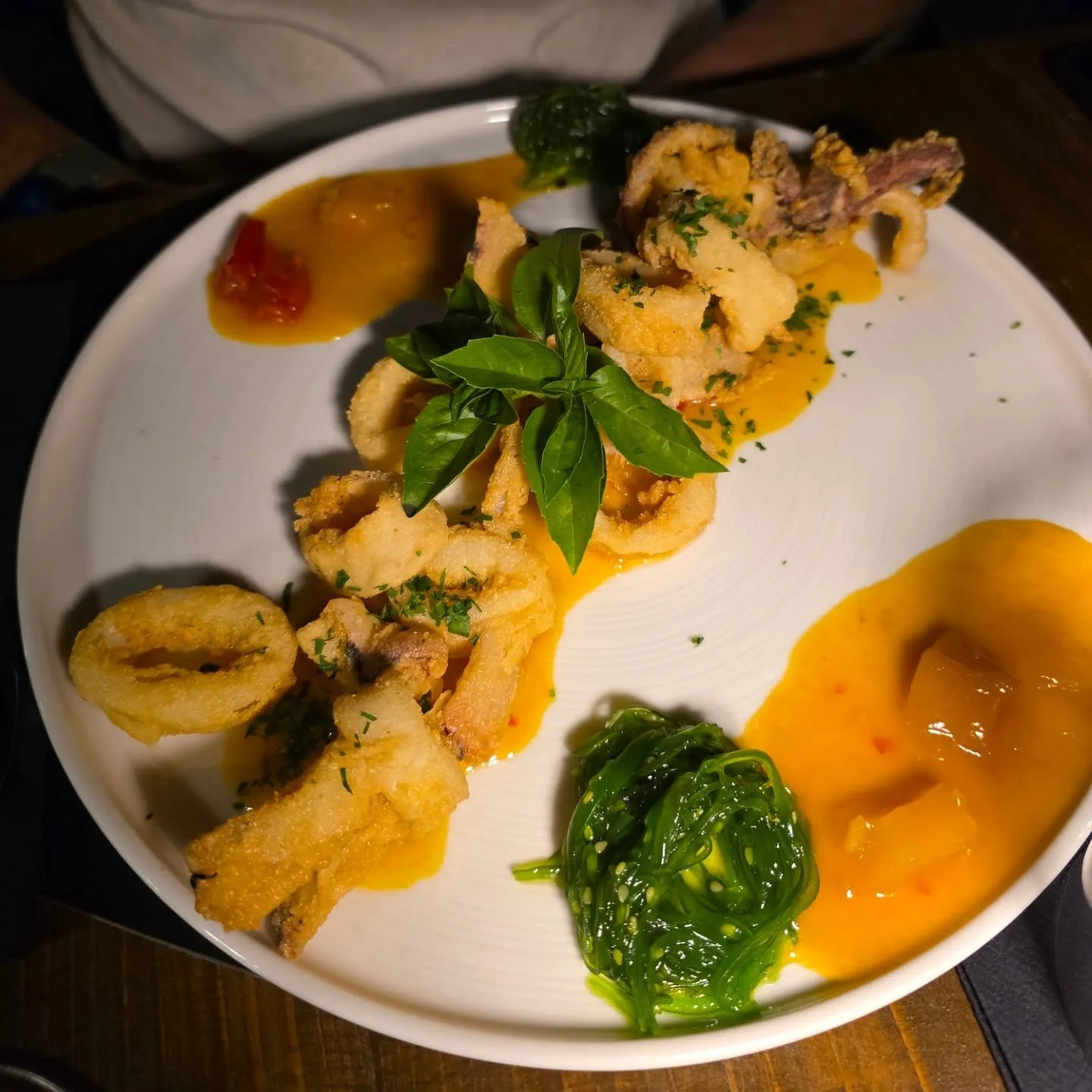 Mango chutney calamari