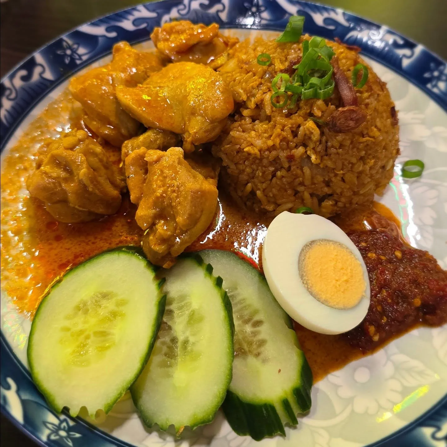 Nasi Goreng with chicken curry