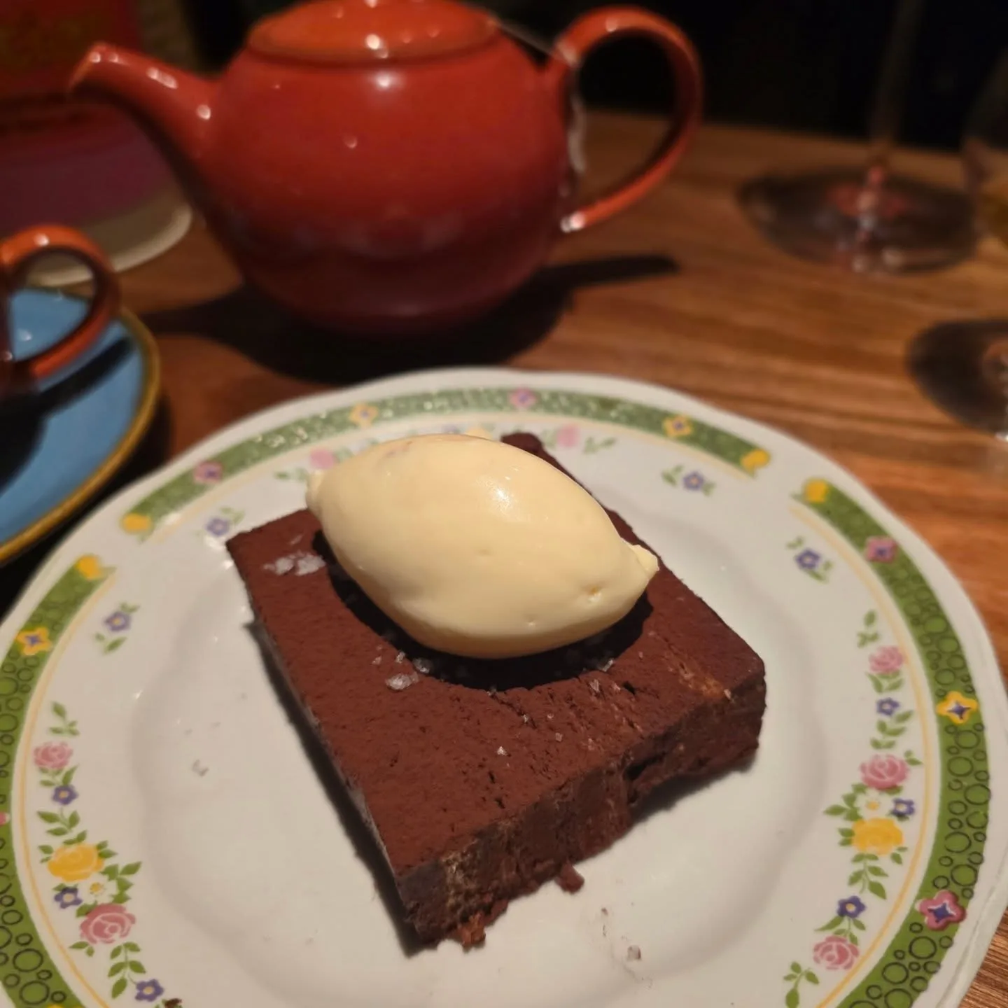 Chocolate biscuit pudding