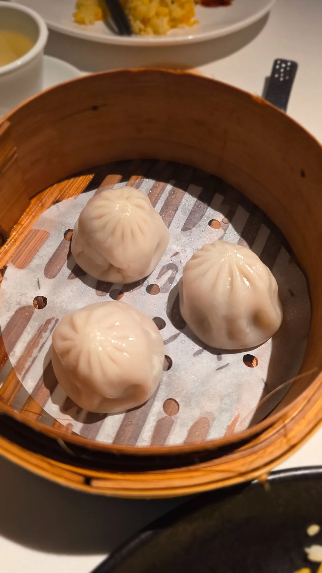 Enoki mushroom and vegetable dumplings