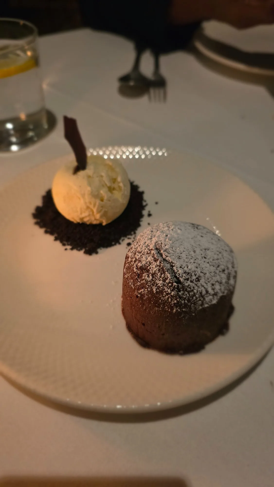 Chocolate fondant, sesame tuile, vanilla gelato
